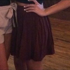 Brandy Melville maroon skater skirt